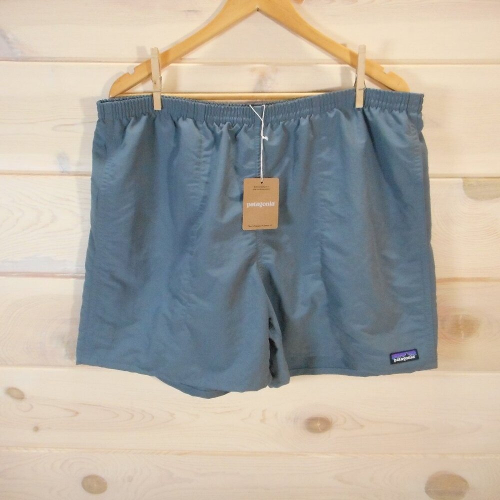 Patagonia Men's size XL Baggies Shorts Plume Grey 5 Inch Inseam Mesh Liner